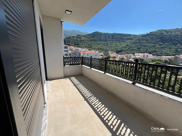 # 6566 Budva merkezinde yeni inşa edilmiş binada daireler