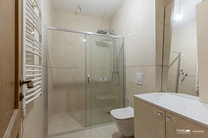 Lüks bir üç katlı villa — Kotor