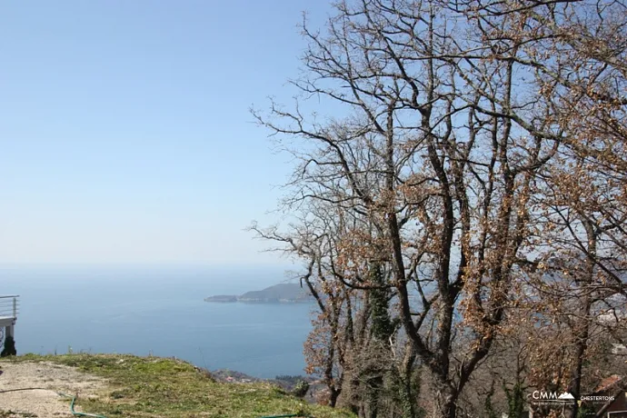 Kulyach, Budva'da iki arsa