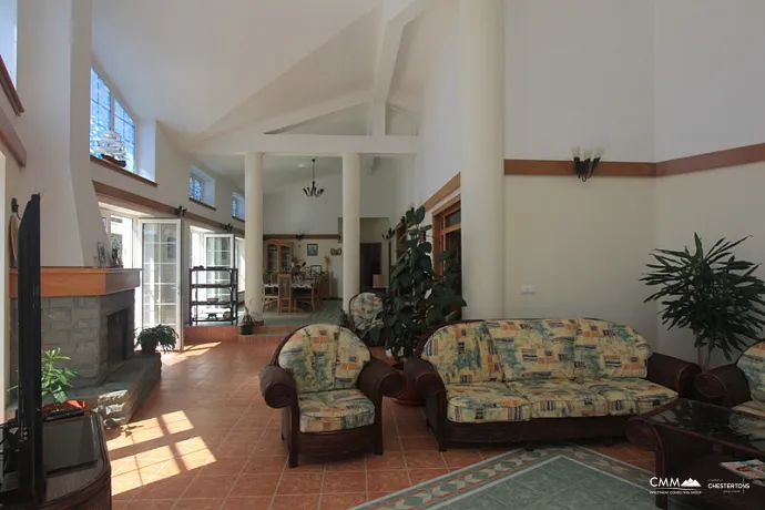 Deniz manzaralı lüks villa