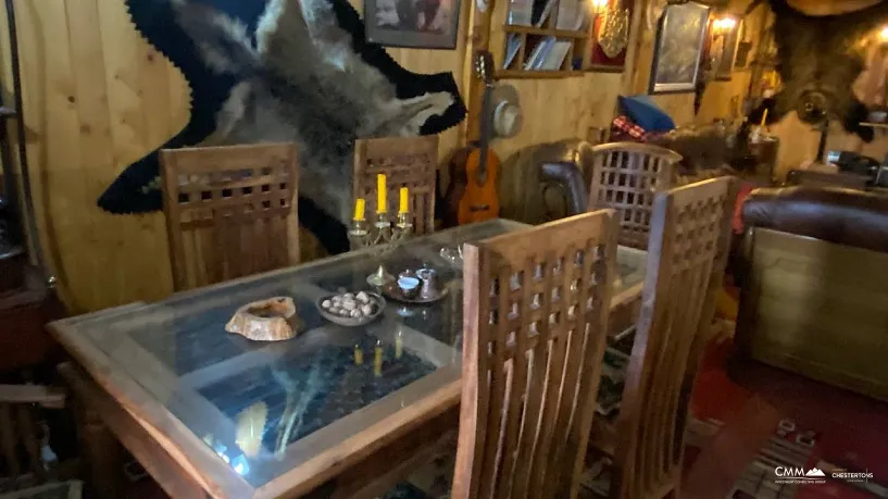 Karadağ'ın kuzeyinde Zabljak şehrinde ev