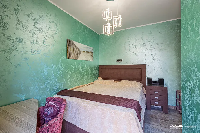 Herceg Novi'nin merkezinde mükemmel villa