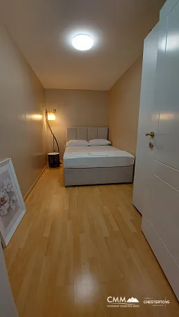 Kotor Körfezi manzaralı ev