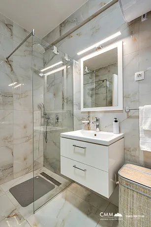 6907 İki odalı mobilyalı daire 63 m², Podkuk, Tivat