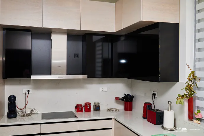 Kumbor’da 335 m² toplam alana sahip geniş bir ev