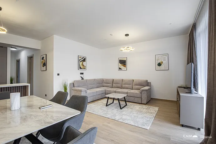 Katta 81 m² daire, 1 yatak odası ve 2 banyo