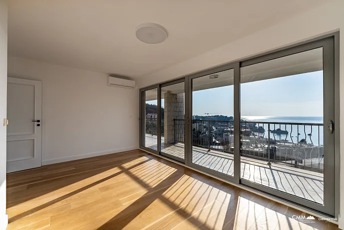 Pržno, Budva Rivierası — Deniz Manzaralı 160 m² Daire