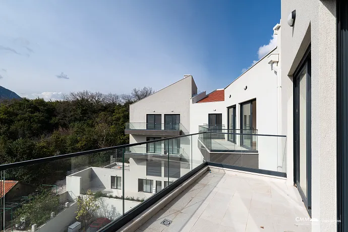 yeni binadaki premium daireler 