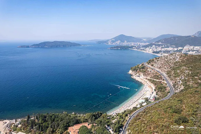 KAMENOVO VE SVETI STEFAN YAKININDA EŞSİZ BİR YATIRIM FIRSATI