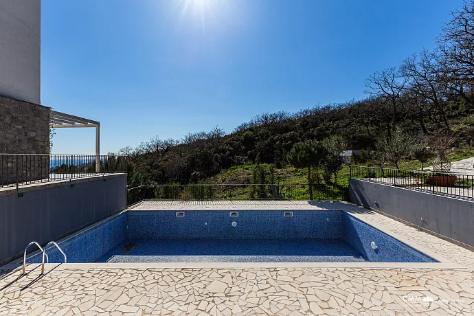 47 m² Daire, Sveti Stefan'a Harika Manzara