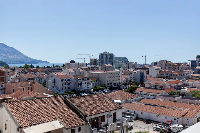 Modern, Konforlu ve Tam Donanımlı Bir Yatak Odalı Daire Plaja Yakın