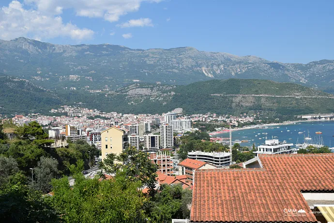 Muhteşem Deniz Manzaralı Geniş 3+1 Daire