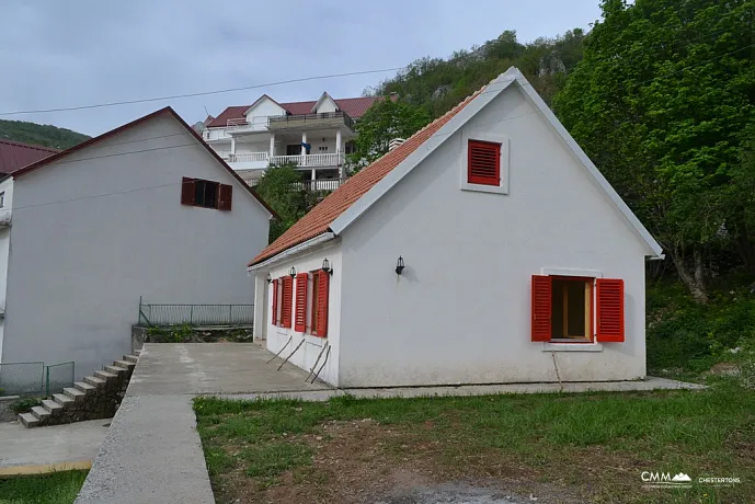 Cetinje, Ugni'de rahat ev 78m2