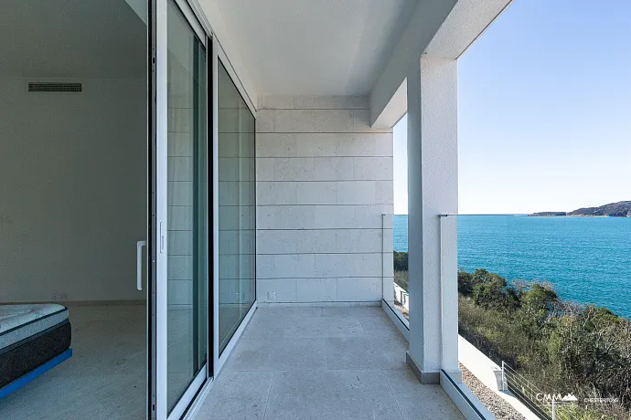 PURE MANSIONS kompleksinde lüks villalar