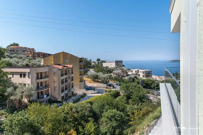 Kamenovo’da 1+1 – Denize Yakın