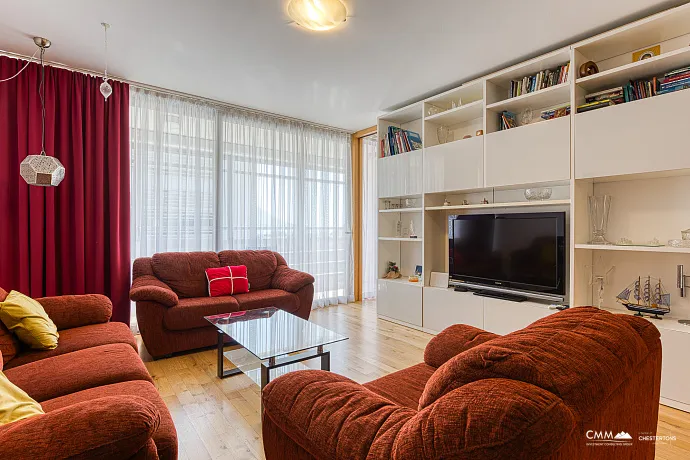 Modern, Konforlu ve Tam Donanımlı Bir Yatak Odalı Daire Plaja Yakın