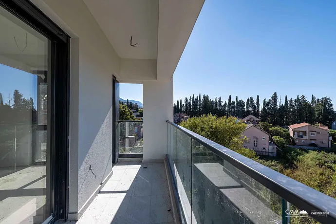 Donja Lastva'da apartman kompleksi