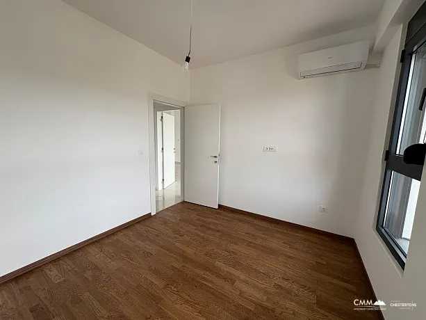 Işık Alan İki Yatak Odalı Daire Bar’da