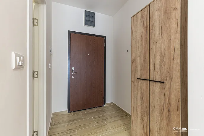 Bečići’de Havuz ve Spa’lı Lüks Kompleks İçinde Stüdyo Daire