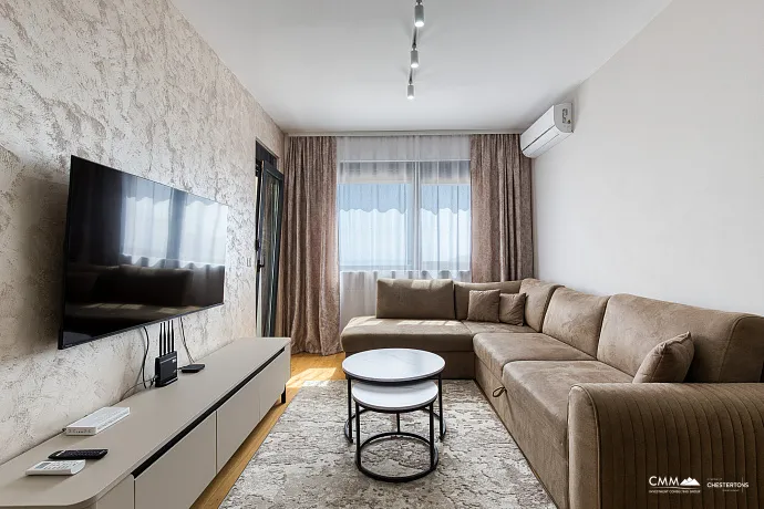 Becici'de 2 yatak odalı daire