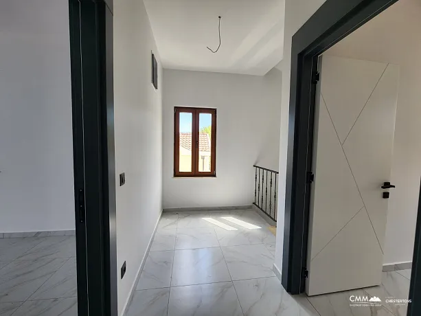Panoramik deniz manzaralı geniş ve aydınlık daireler
