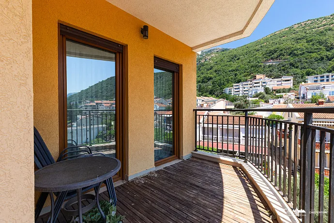 Petrovac'ta 3 odalı daire
