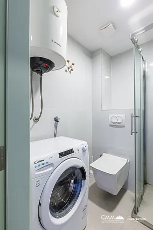 Şehir Ortamında Modern Bir Odalı Daire – Konforlu Yaşam İçin Mükemmel
