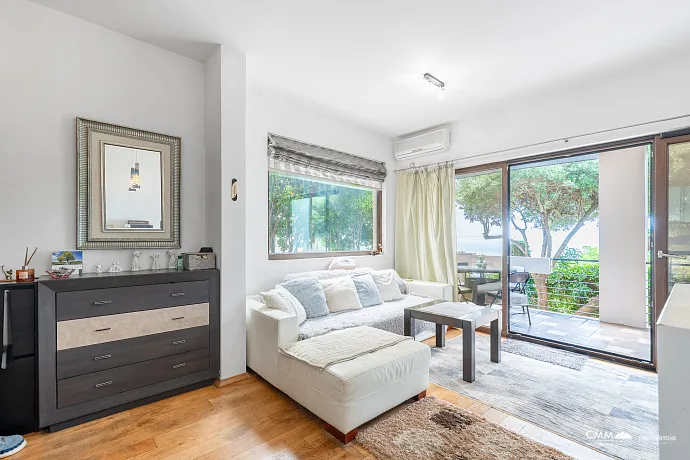 Seoce, Budva'da 57 m² Daire + 45 m² Teras