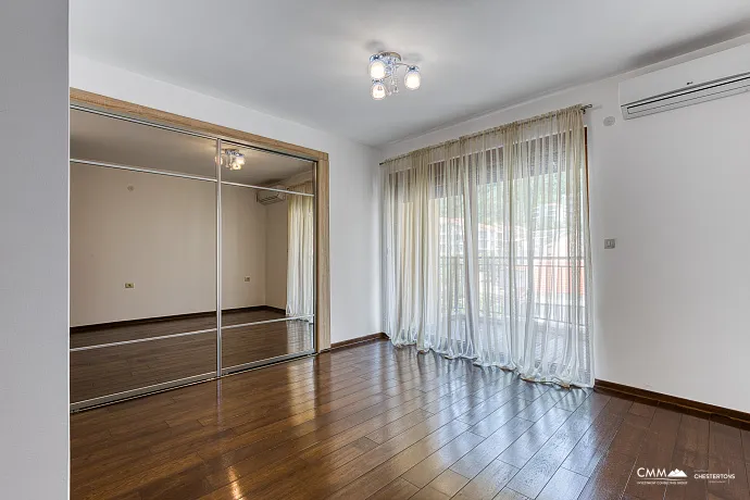 Petrovac'ta 3 odalı daire