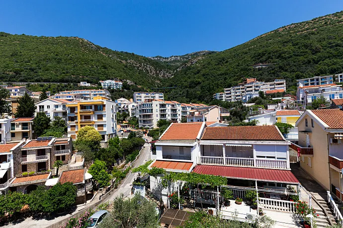 Petrovac'ta 3 odalı daire