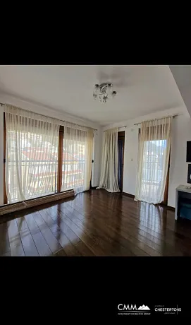 Petrovac'ta 3 odalı daire