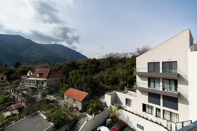 Apartments in premium new building 