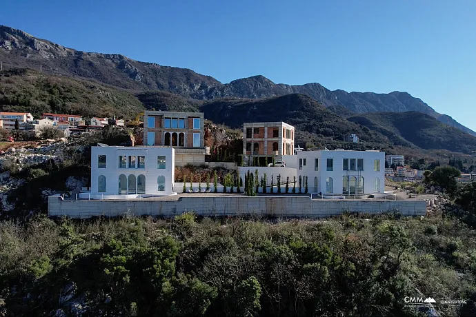 PURE MANSIONS kompleksinde lüks villalar