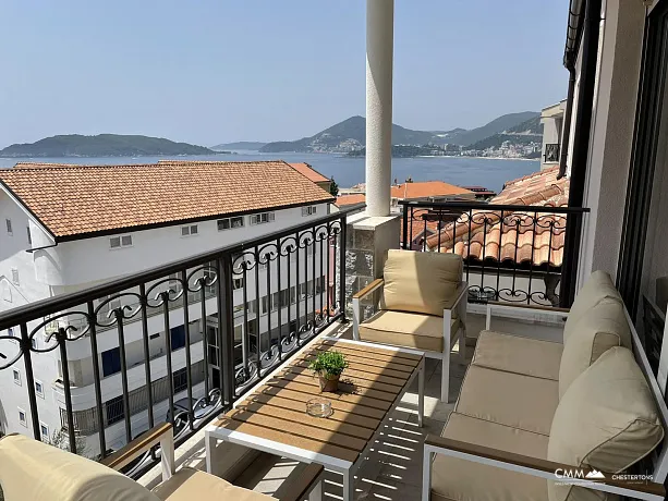 Przno'da iki yatak odalı ve panoramik deniz manzaralı daire