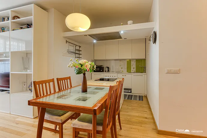 Modern, Konforlu ve Tam Donanımlı Bir Yatak Odalı Daire Plaja Yakın