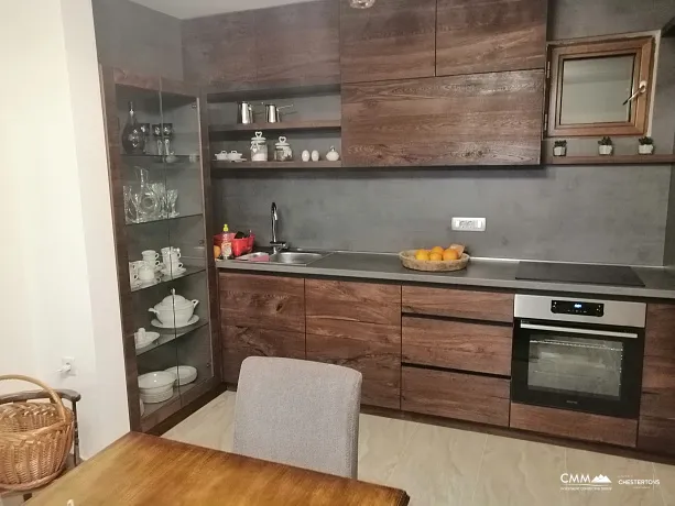 Budva'da geniş ev