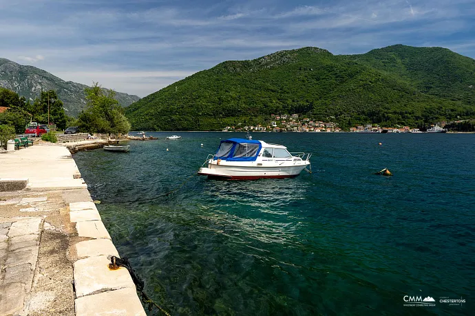 3 Yatak Odalı ve Geniş Teraslı Tamamen Yenilenmiş Taş Ev, Đurići