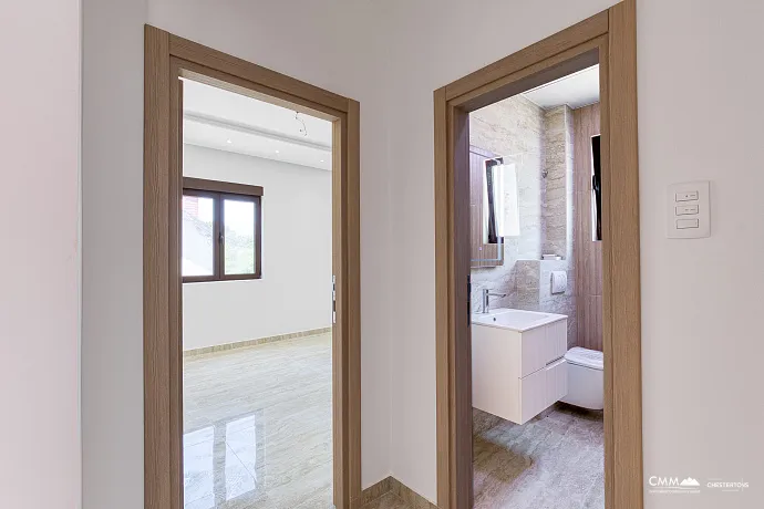 Tivat'ta yenilenmiş daire, 78 m²
