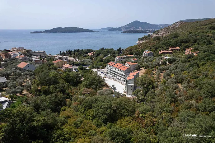 KAMENOVO VE SVETI STEFAN YAKININDA EŞSİZ BİR YATIRIM FIRSATI