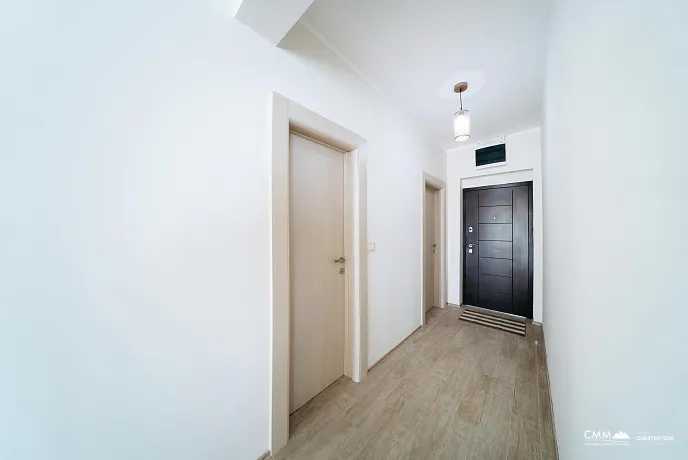 Geniş teraslı ve deniz manzaralı geniş Penthouse