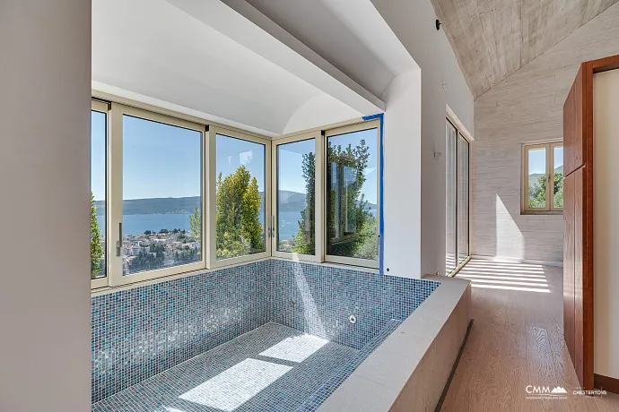 Forest Bay Retreat