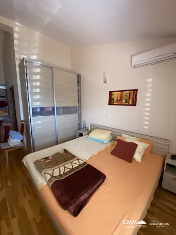 Ulcinj'de denize sadece 50 metre uzaklıkta ev