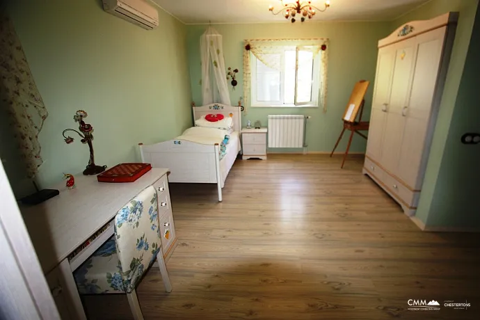 Cephe villa
