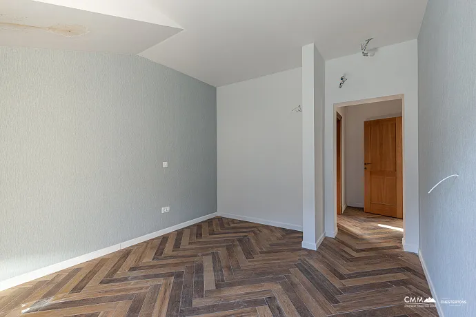 Lüks bir üç katlı villa — Kotor