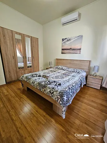 Rafailovići'de Geniş 1 Yatak Odalı Daire