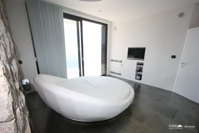 Krimovice'de deniz manzaralı özel villa
