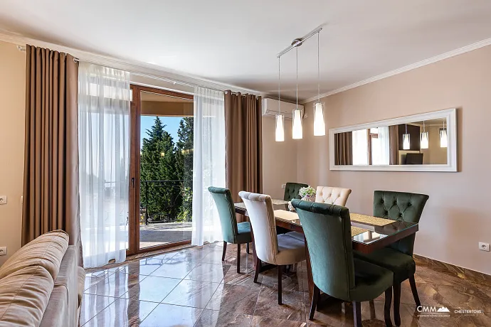 Susanj'da güzel deniz manzaralı modern villa 