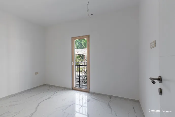 47 m² Daire, Sveti Stefan'a Harika Manzara