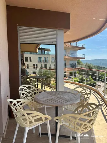 Satılık: Deniz Manzaralı, Geniş ve Tam Eşyalı Daire