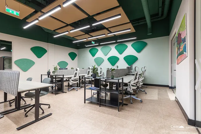Budva'da ticari alan, 400 m²